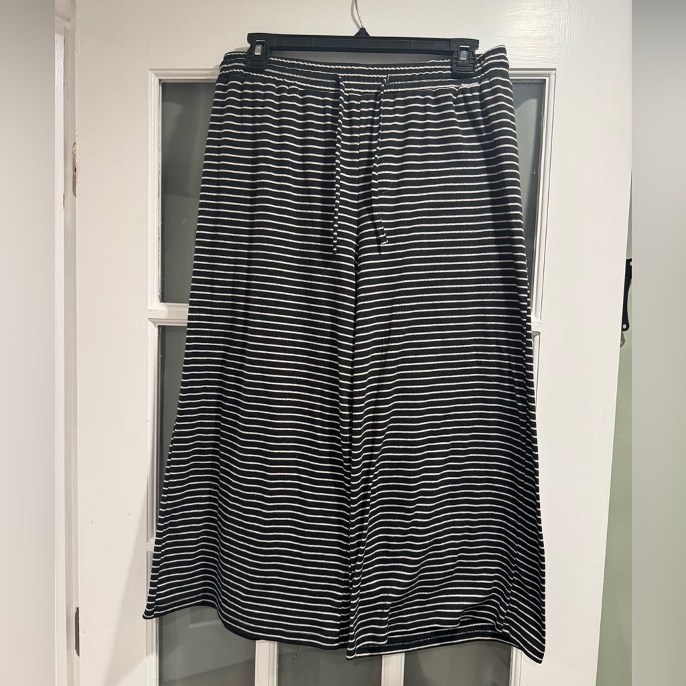 Black and White Striped Wide Leg Pants